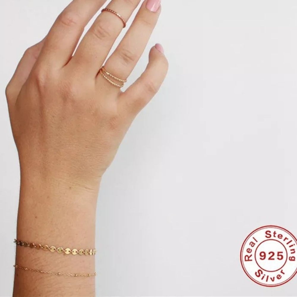 Dainty 14k Gold Beehive Band Ring - Picture 12 of 14
